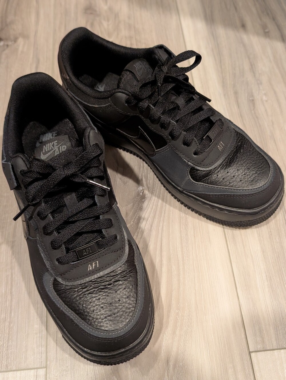 Nike Air Force 1 Shadow Low - Triple Black